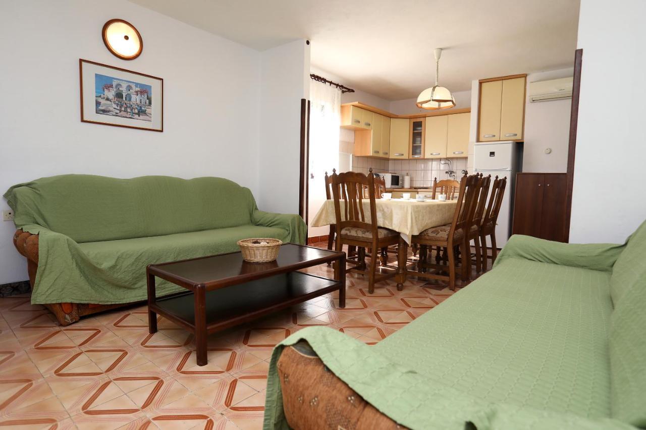 Apartman Karaga Trogir Bagian luar foto