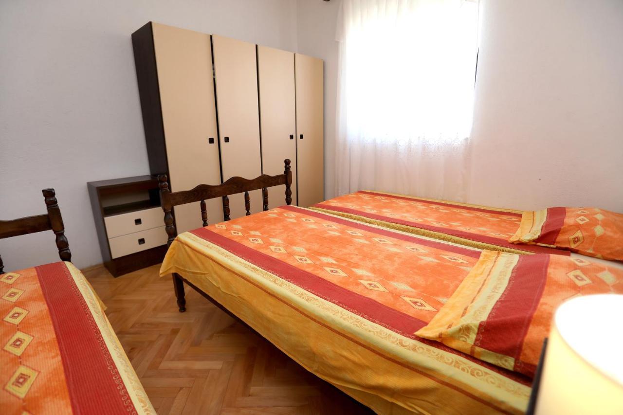 Apartman Karaga Trogir Bagian luar foto