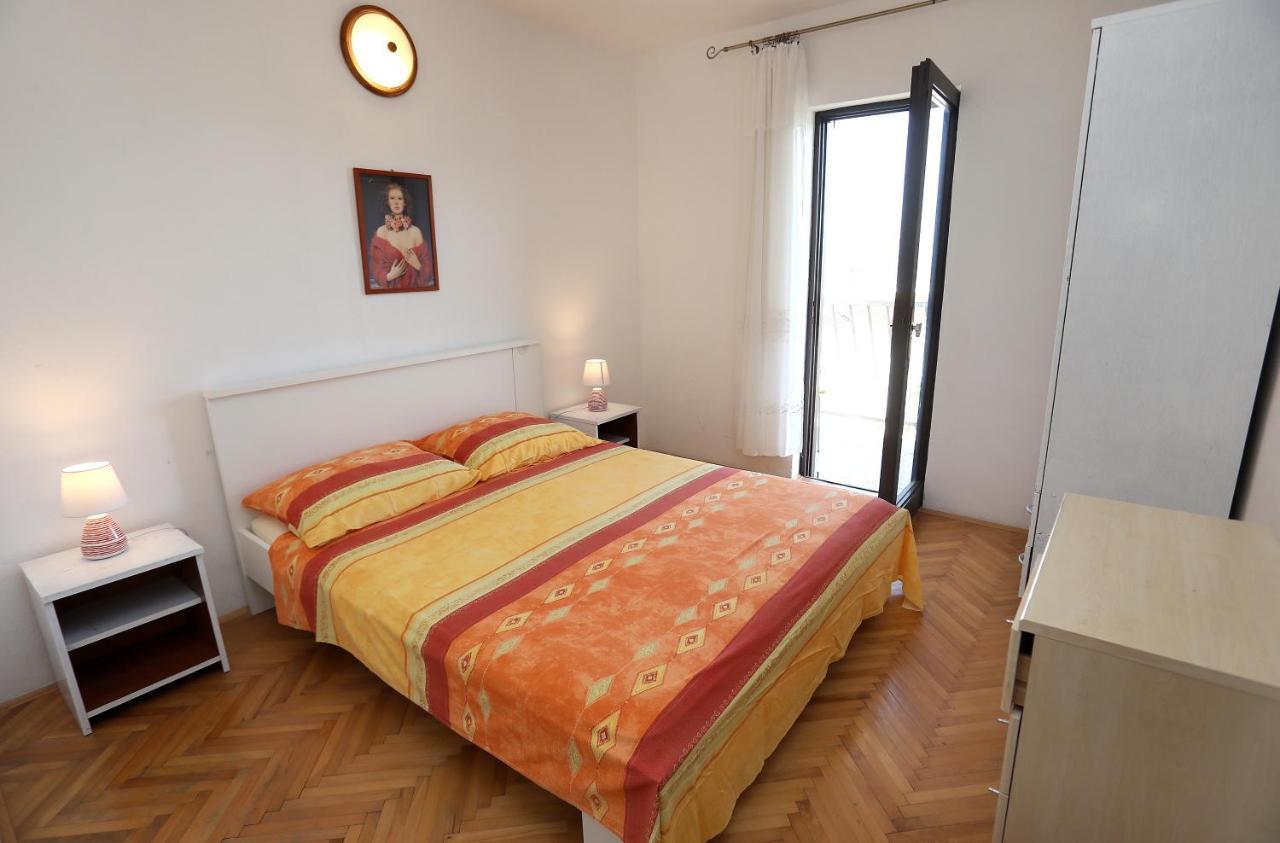 Apartman Karaga Trogir Bagian luar foto